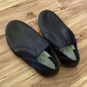 ABT American ballet theater spotlights size 4 shoes ballet shoes black